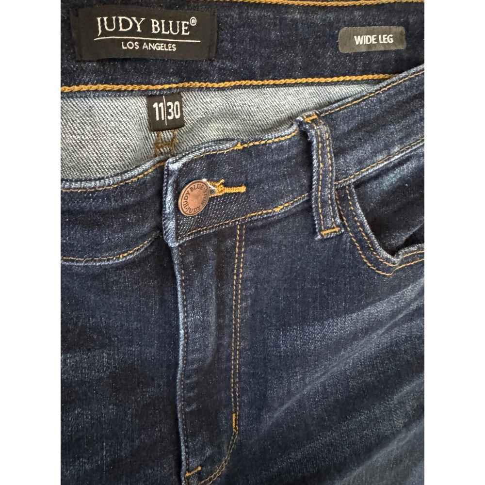 Judy Blue Los Angeles Dark Wash Wide Leg Raw Hem Jeans Crop Size 11/30 - Picture 7 of 10